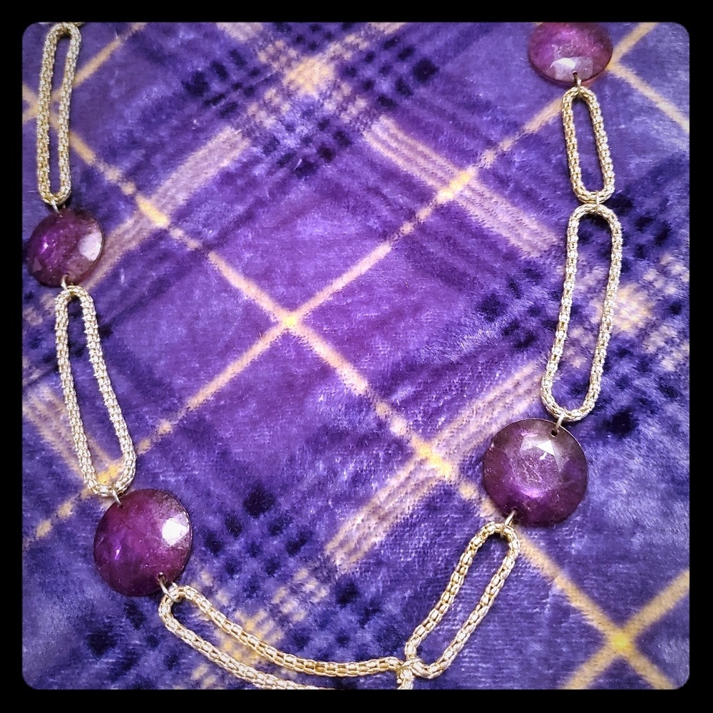 Purple pendant chain necklace